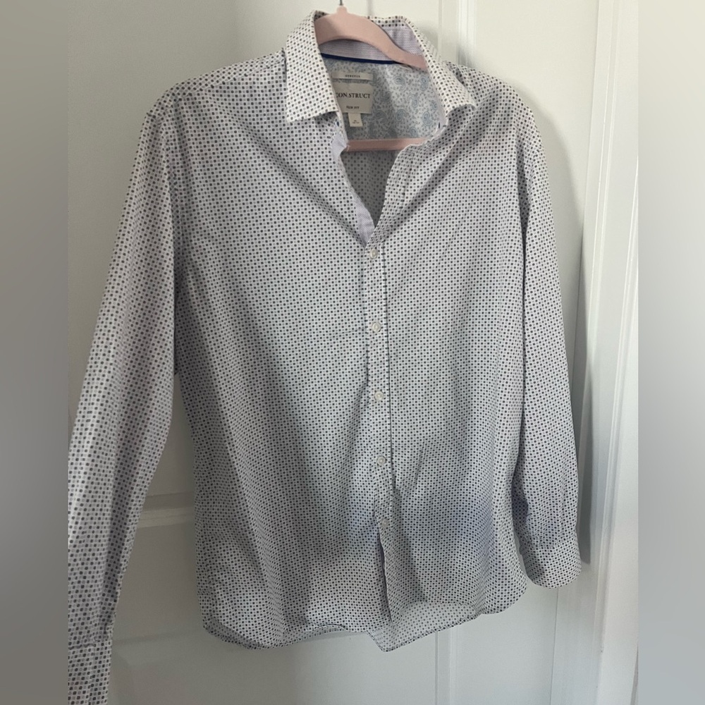 White‎ Casual Button Down Shirt with Long Sleeves
